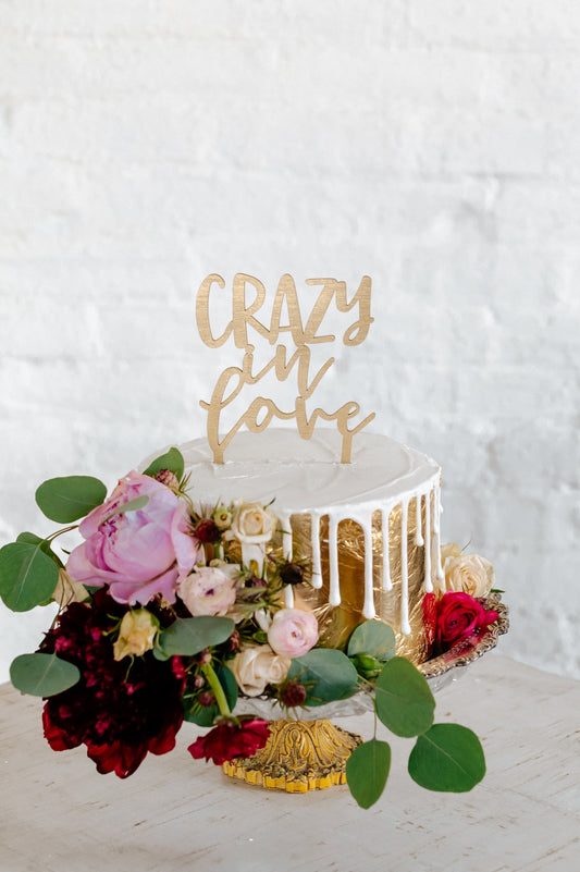 "Crazy In Love" Cake Topper